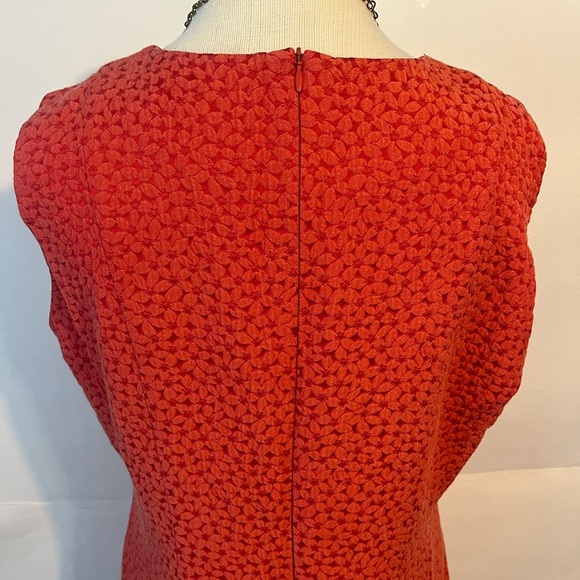 💖Host Pick💖 Yera floral brocade midi dress - Picture 4 of 13